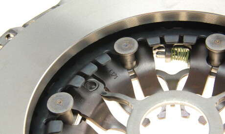 Фото 2 - Комплект зчеплення LuK 624 3539 09 (624353909)