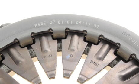 Фото 4 - Комплект зчеплення LuK 624 3720 09 (624372009)