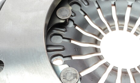 Фото 3 - Комплект зчеплення LuK 624 3953 34 (624395334)