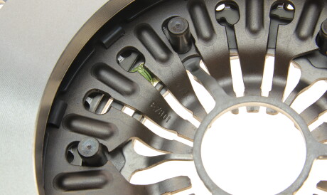 Фото 2 - Комплект зчеплення LuK 625 3047 00 (625304700)