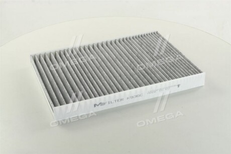 Фільтр салону Audi A4 01-08/A6 97-05 (вугільний) - M-FILTER K936C