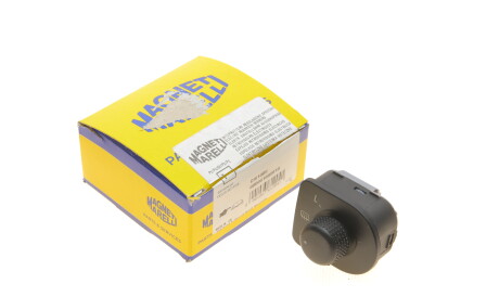 Фото 2 - Автозапчастина MAGNETI MARELLI 000051005010