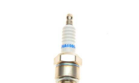 Фото 2 - Свеча зажигания MAGNETI MARELLI 062609000006