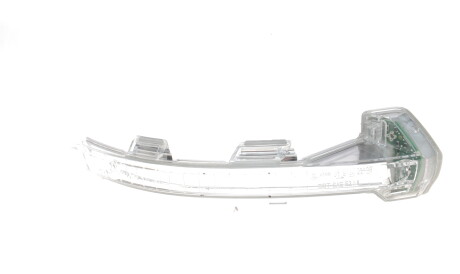 Повторювач повороту на дзеркало VW Passat 15- (R) - ((3G0949102)) MAGNETI MARELLI 182200604800