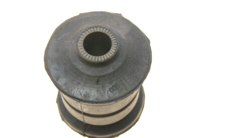 Фото 2 - Сайлентблок важеля MAGNETI MARELLI 301181316380