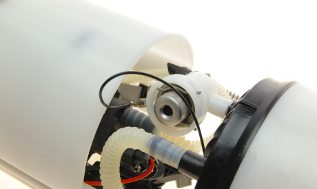 Фото 2 - Топливный насос MAGNETI MARELLI 313011313042