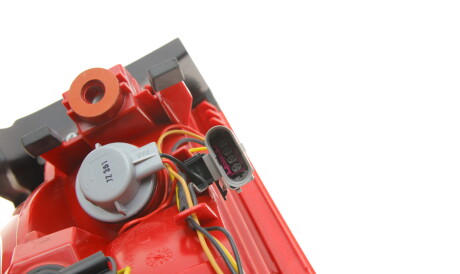 Фото 2 - Задний фонарь MAGNETI MARELLI 714021230801