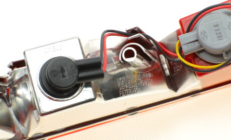 Фото 4 - Задній ліхтар MAGNETI MARELLI 714021790801