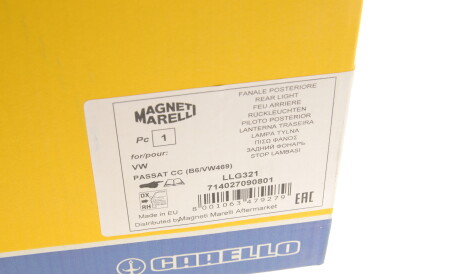 Фото 2 - Задний фонарь MAGNETI MARELLI 714027090801