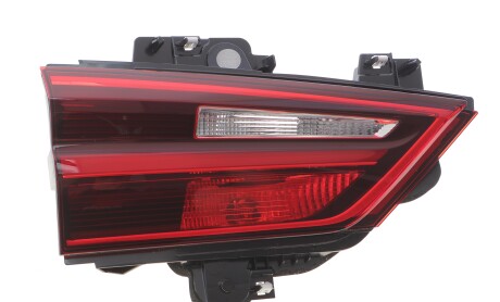 Фара протитуманна BMW X2 (F39) 18-23 (L) - MAGNETI MARELLI 715010430580