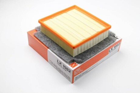 Фото 3 - Повітряний фільтр Knecht / Mahle LX 1982 (LX1982)