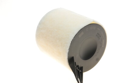 Фото 2 - Повітряний фільтр MANN C 1370 (C1370)