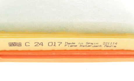 Фото 4 - Воздушный фильтр MANN C 24 017 (C24017)