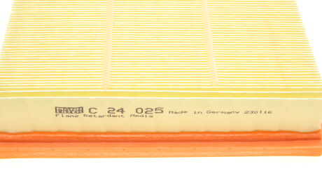 Фото 3 - Повітряний фільтр MANN C 24 025 (C24025)