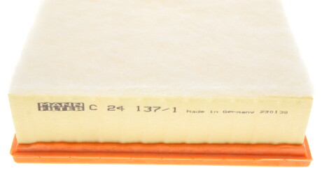 Фото 3 - Воздушный фильтр MANN C 24 137/1 (C241371)