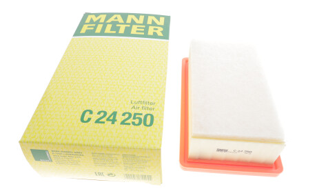 Фото 2 - Повітряний фільтр MANN C 24 250 (C24250)