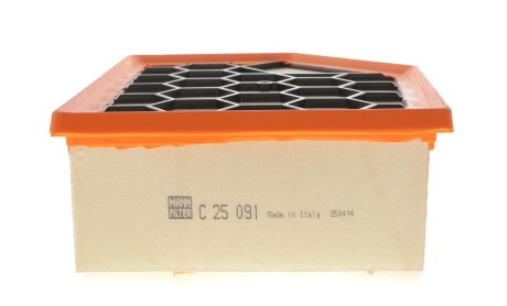 Фото 3 - Автозапчасть MANN C 25 091 (C25091)