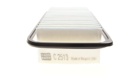 Фото 2 - Повітряний фільтр MANN C 2513 (C2513)