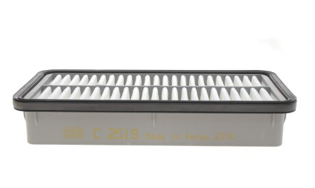 Фото 2 - Воздушный фильтр MANN C 2519 (C2519)