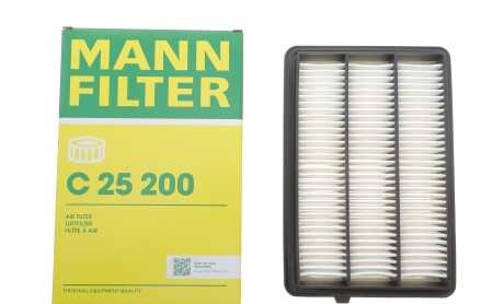 Фото 2 - Автозапчасть MANN C25200