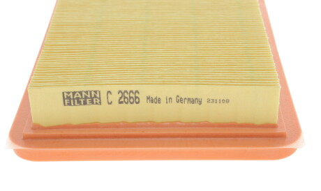 Фото 2 - Повітряний фільтр MANN C 2666 (C2666)