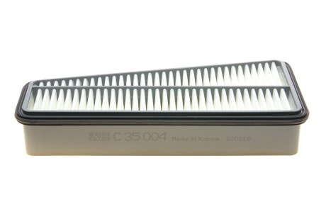 Фото 4 - Повітряний фільтр MANN C 35 004 (C35004)