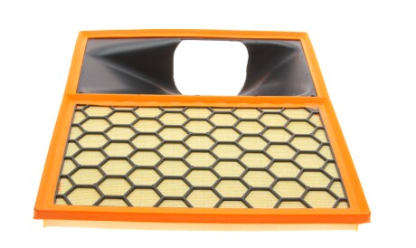 Фото 3 - Воздушный фильтр MANN C 40 002 (C40002)