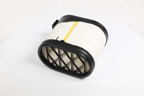 Фото 2 - Воздушный фильтр MANN CP 33 540 (CP33540)