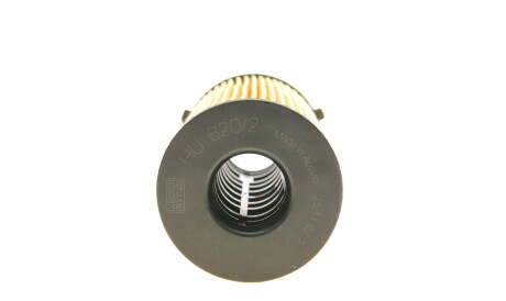 Фото 2 - Масляний фільтр MANN HU 820/2 X (HU8202X)