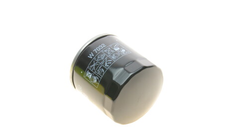 Фото 2 - Масляный фильтр MANN W 7032 (W7032)