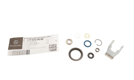 Кронштейн форсунки в комплекті з кільцями MERCEDES - ((16618HG00E, 16618HG00G, 1770720000, 2760720143, A1770720000)) MERCEDES-BENZ 1770720000