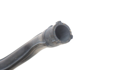 Фото 2 - Патрубок системы охлаждения MERCEDES-BENZ 2711410783