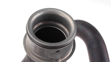 Фото 3 - Патрубок системы охлаждения MERCEDES-BENZ 9065013682