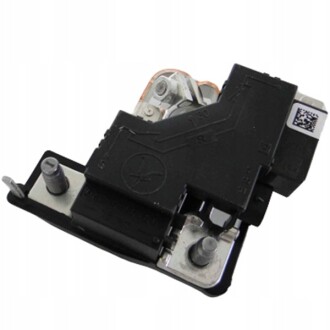 Плюсова клема - MERCEDES-BENZ A2469068601