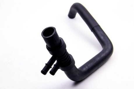 Фото 2 - Патрубок системи охолодження Metalcaucho 09245