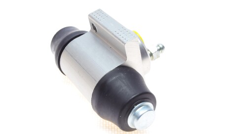 Фото 3 - Рабочий тормозной цилиндр Metelli 04-0677 (040677)