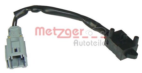 Датчик педалі зчеплення Peugeot Partner/Citroen Berlingo 1.6HDi 08- (2 конт.) (сірий) - (9652843480, 218924, 9663928380) METZGER 0911105