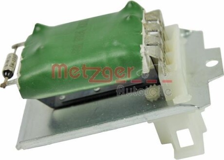 Реостат пічки VW T4/Caddy II 90-04 (+AC) - METZGER 0917165
