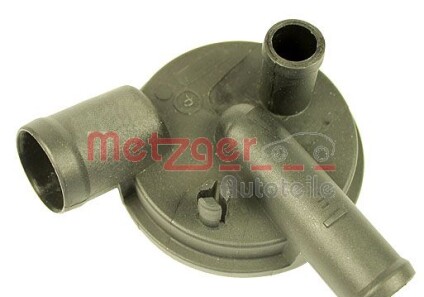 Сепаратор (мастиловіддільник) VW Caddy II 1.9D/TDI 95-04 - ((028129101D)) METZGER 2385006