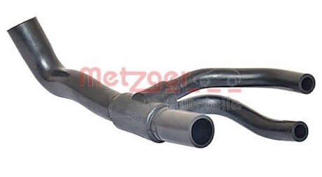 Патрубок радіатора (верхній) (L) MB E-class (W212) 1.8 11-15/C-class (W204) 1.6/1.8 07-14 - METZGER 2420346