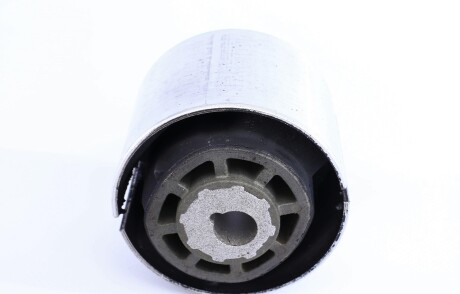 Фото 2 - Сайлентблок важеля MEYLE 014 610 0045 (0146100045)