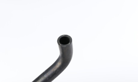 Фото 2 - Патрубок системи охолодження MEYLE 019 501 0035 (0195010035)
