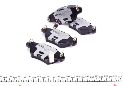 Фото 2 - Тормозные колодки MEYLE 025 232 5817/PD