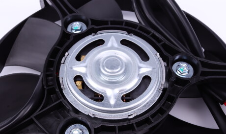 Фото 2 - Вентилятор охлаждения двигателя MEYLE 1002360022