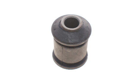 Фото 3 - Сайлентблок важеля MEYLE 100 501 0016 (1005010016)