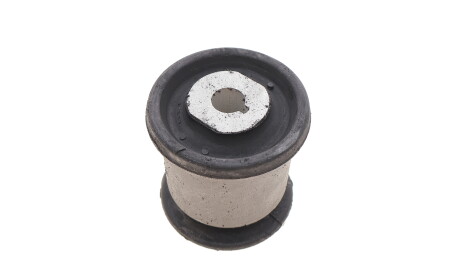 Фото 3 - Сайлентблок рычага MEYLE 100 710 0014 (1007100014)