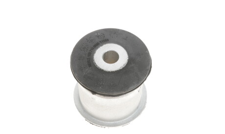 Фото 2 - Сайлентблок важеля MEYLE 100 710 0035 (1007100035)