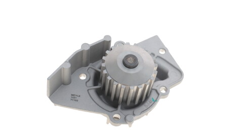 Фото 2 - Водяной насос MEYLE 11-13 220 0001 (11132200001)