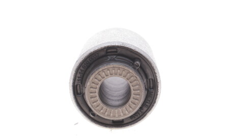 Фото 3 - Сайлентблок рычага MEYLE 11-14 610 0037 (11146100037)