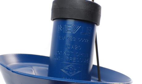 Фото 2 - Стійка амортизатору (амортизатор) MEYLE 126 623 0032 (1266230032)